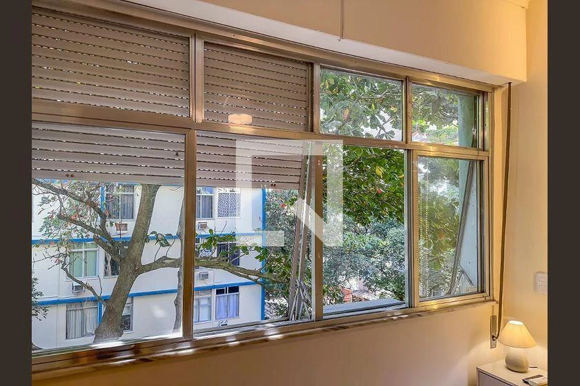 1 quarto e janelas do piso ao teto: apartamento de 40 m² — photo 33
