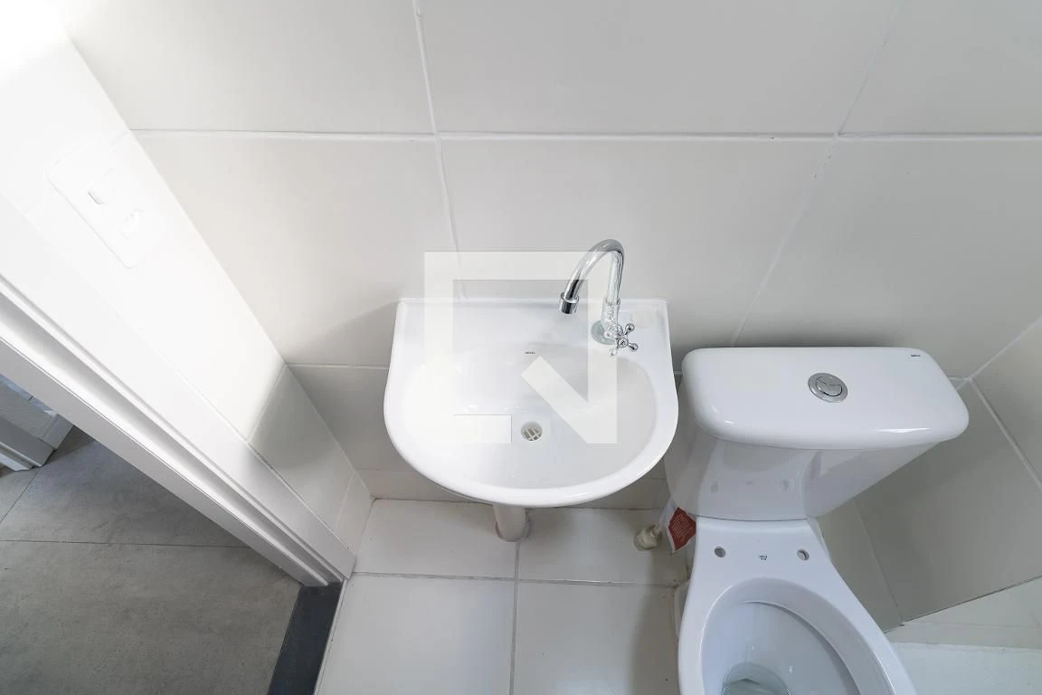 2-bedroom apartment with 1 bathroom and no parking — photo 15