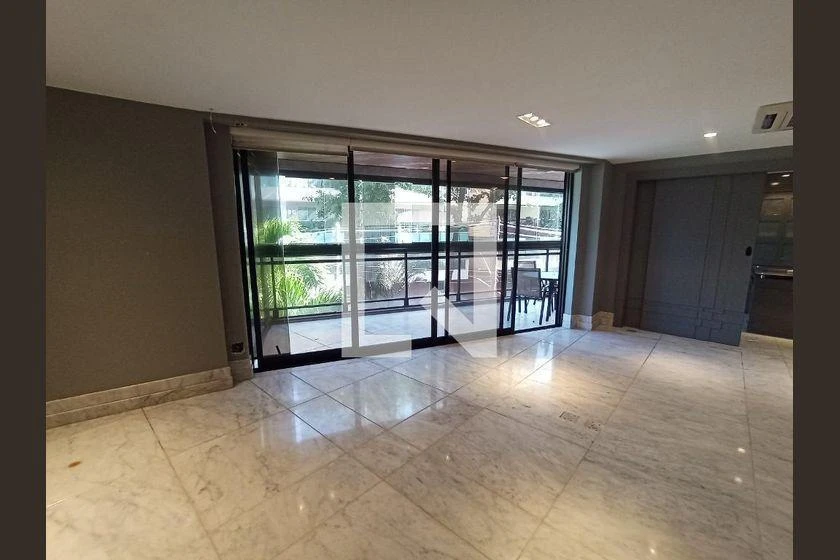 Rental apartment with 3 bedrooms and 160 m² — photo 5