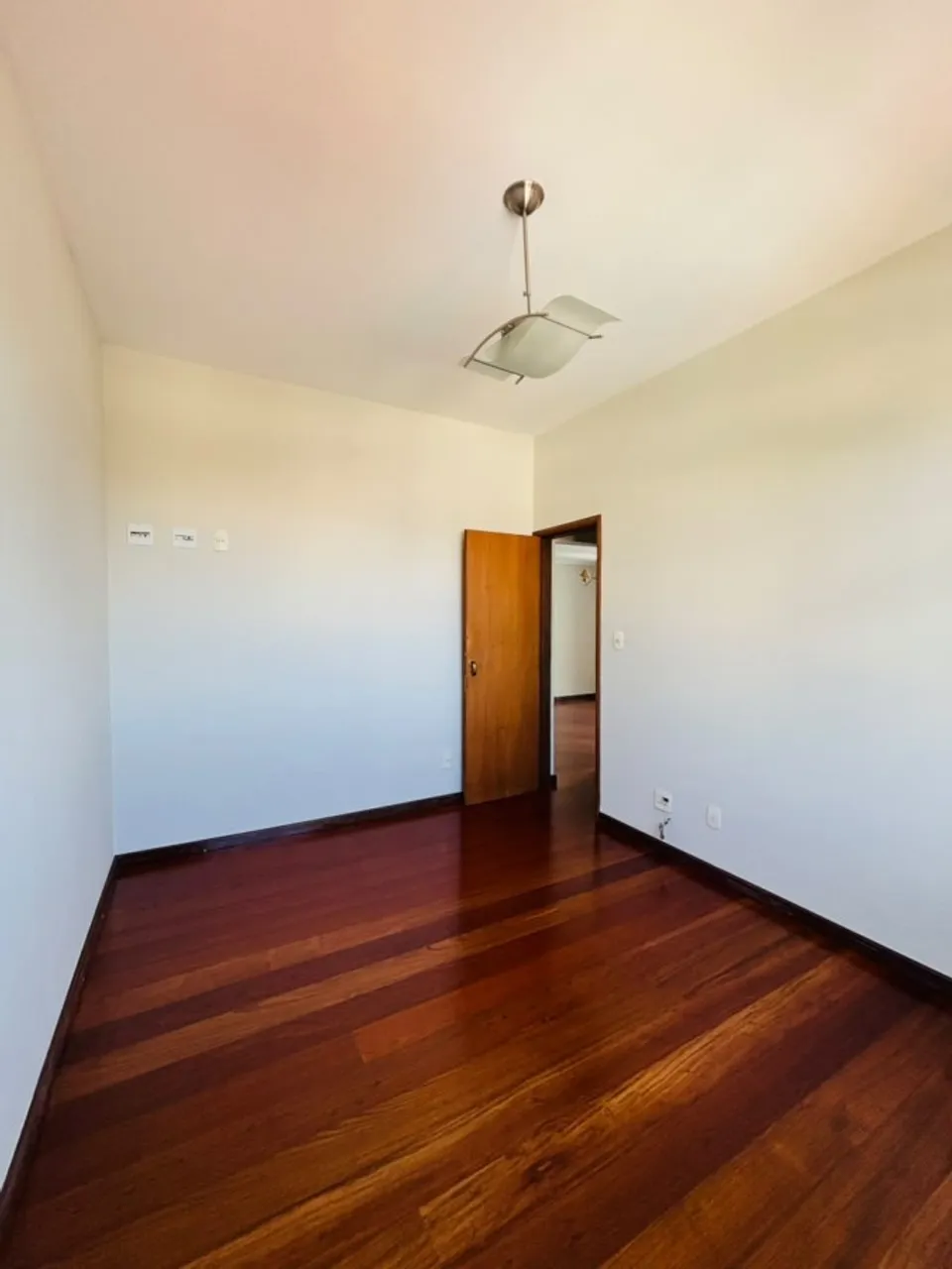 Apartment with 3 bedrooms and 1 bathroom — photo 7