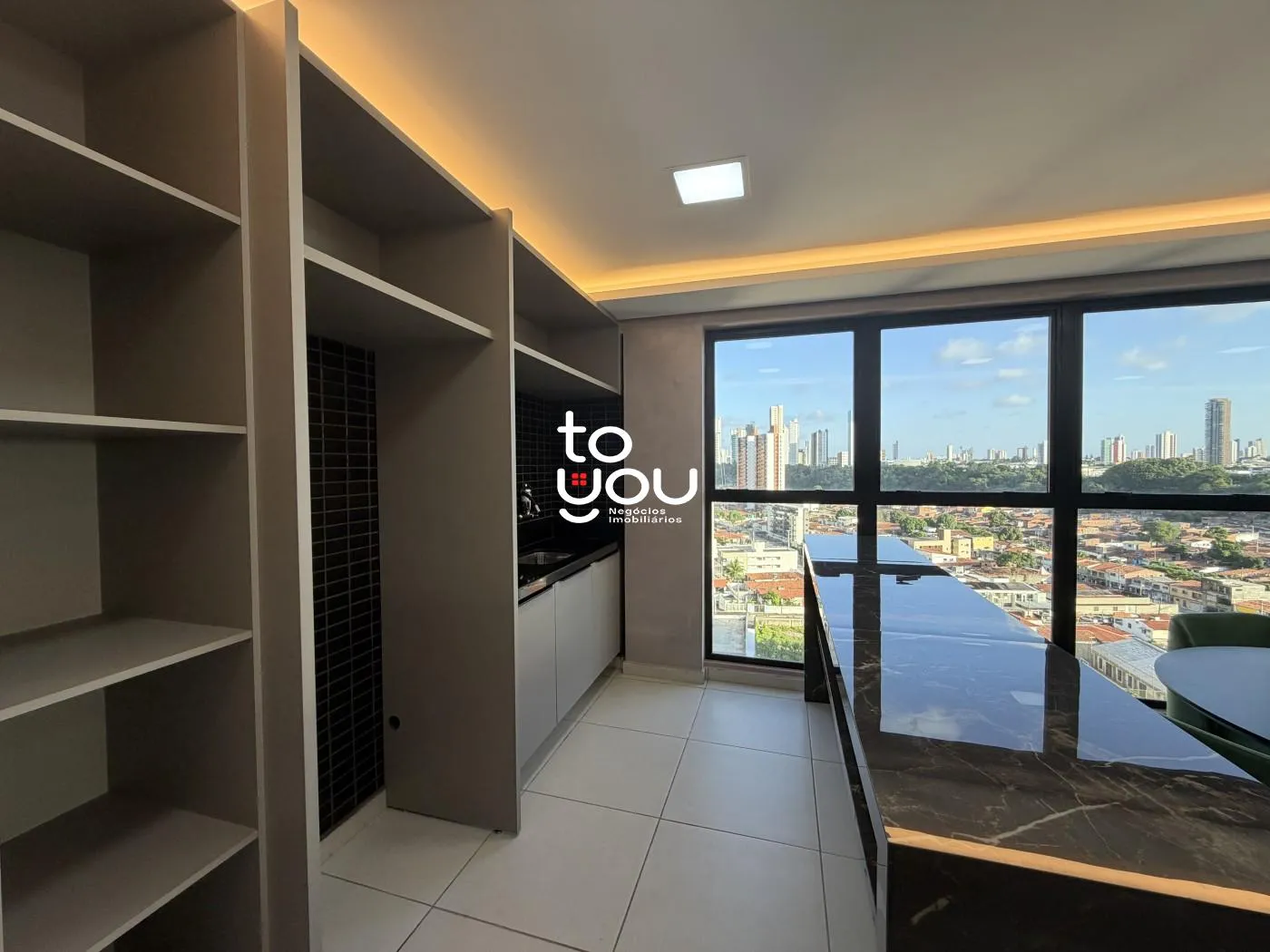Apartamento de 76 m² com 3 quartos e 3 vagas