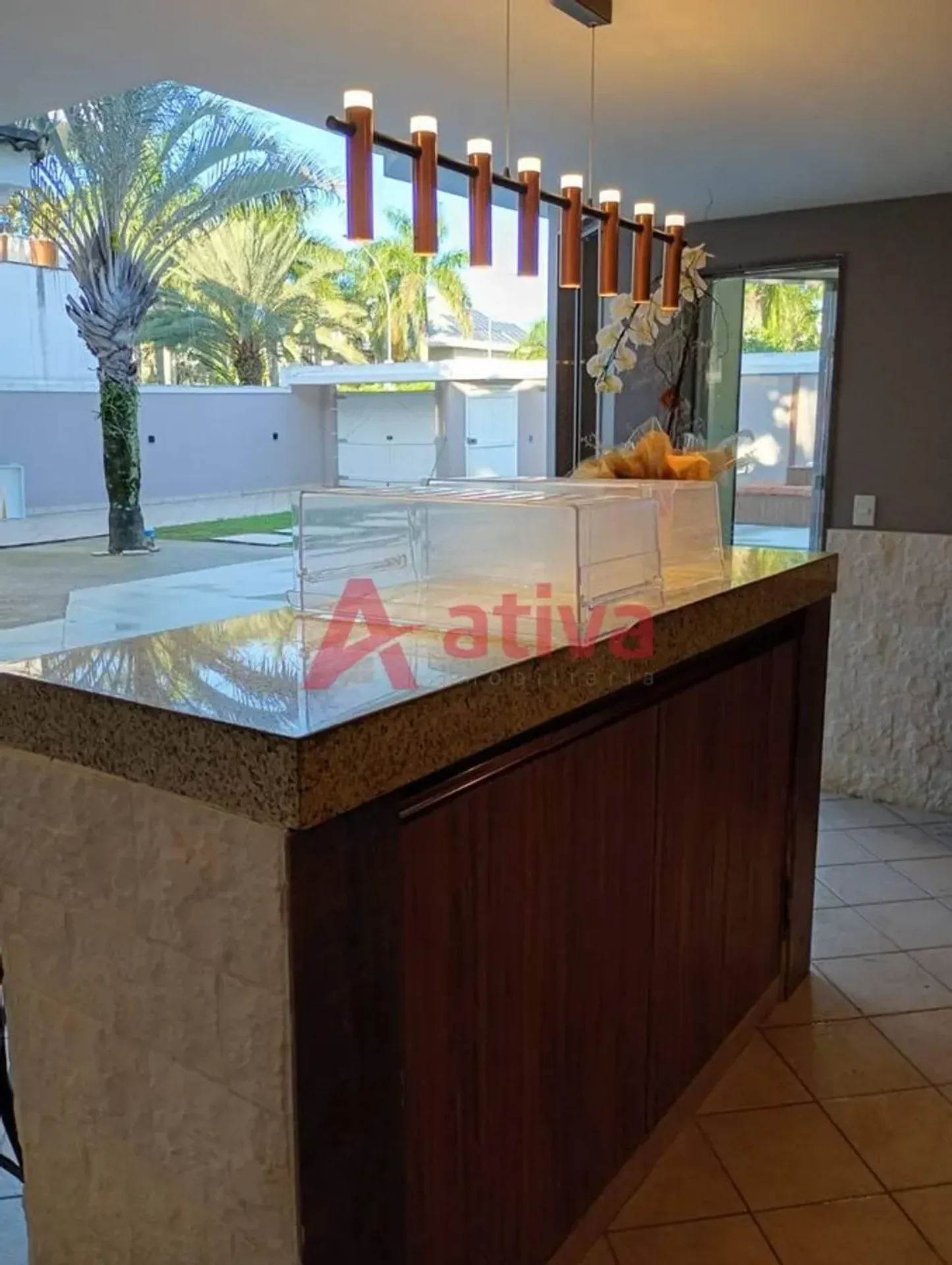 Furnished house with 4 bedrooms and 500 m² — photo 7