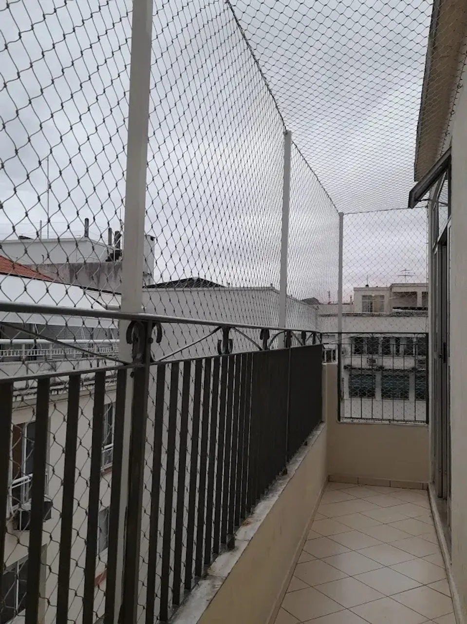 Furnished 4-bedroom apartment with a gas stove — photo 5