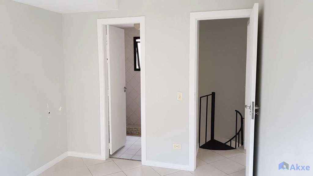 Apartment with 2 bedrooms and private BBQ area — photo 22