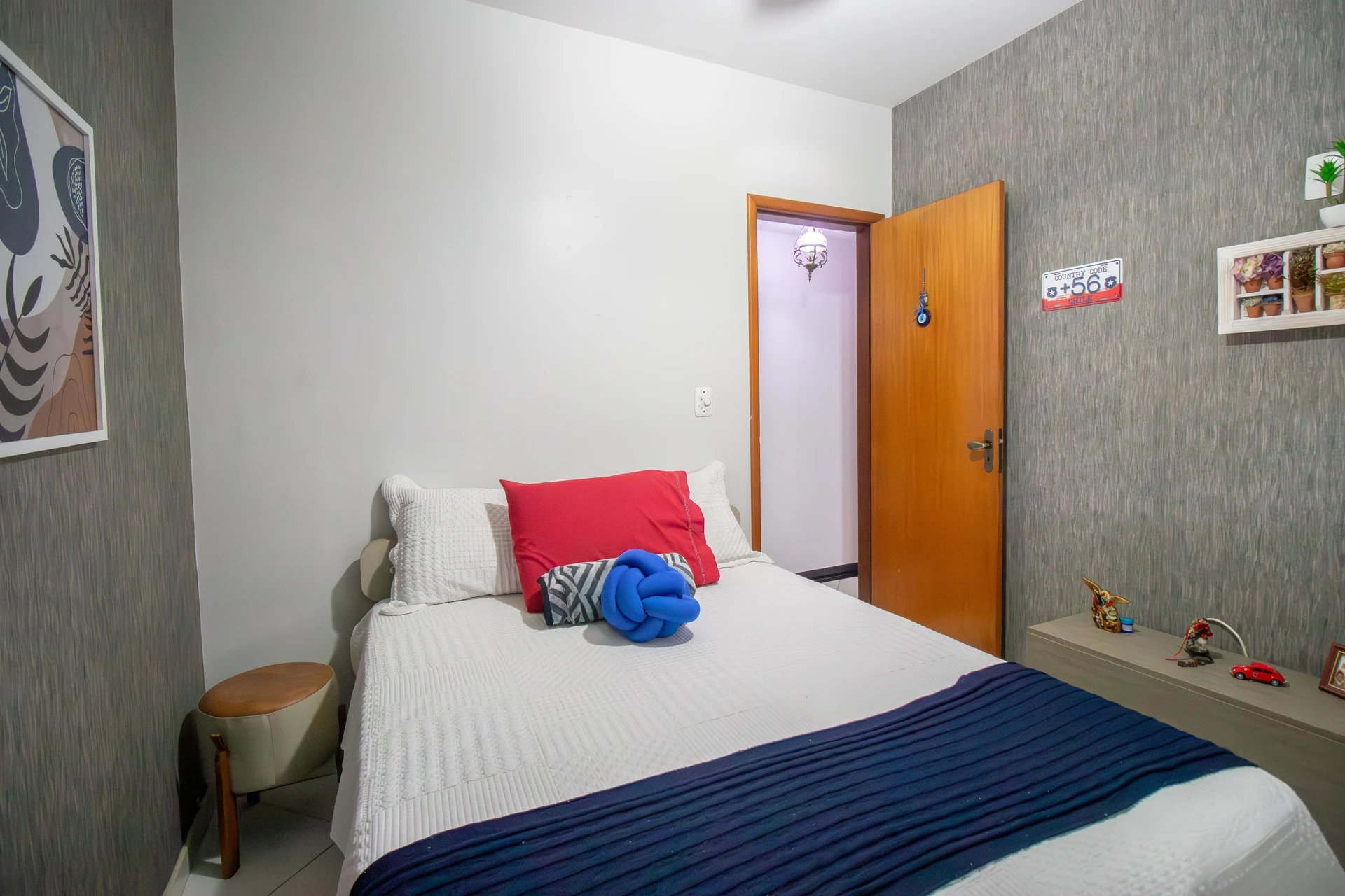 4-bedroom apartment with a balcony and 1 suite — photo 13