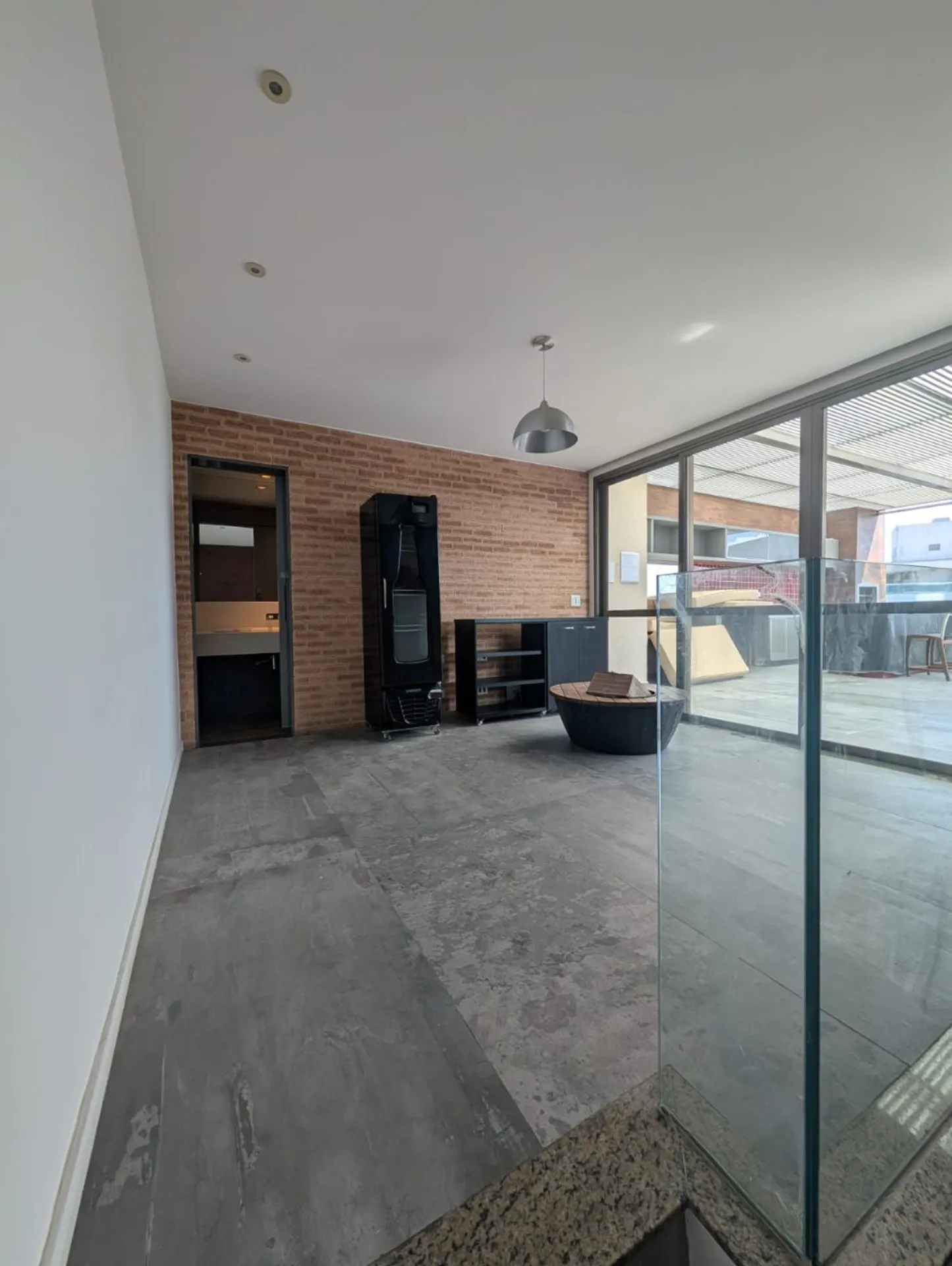 Apartment, 370 m², with a grill on the balcony — photo 16