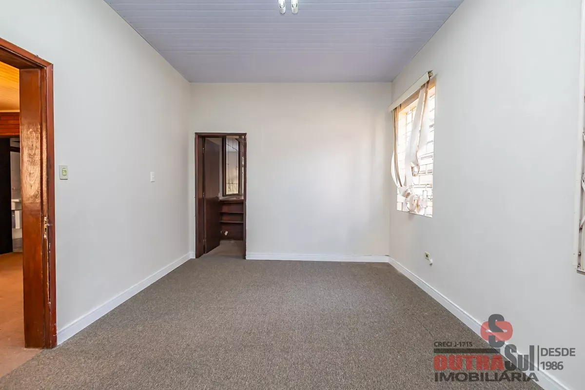 Casa com 2 dormitórios e 4 banheiros para locação — photo 16