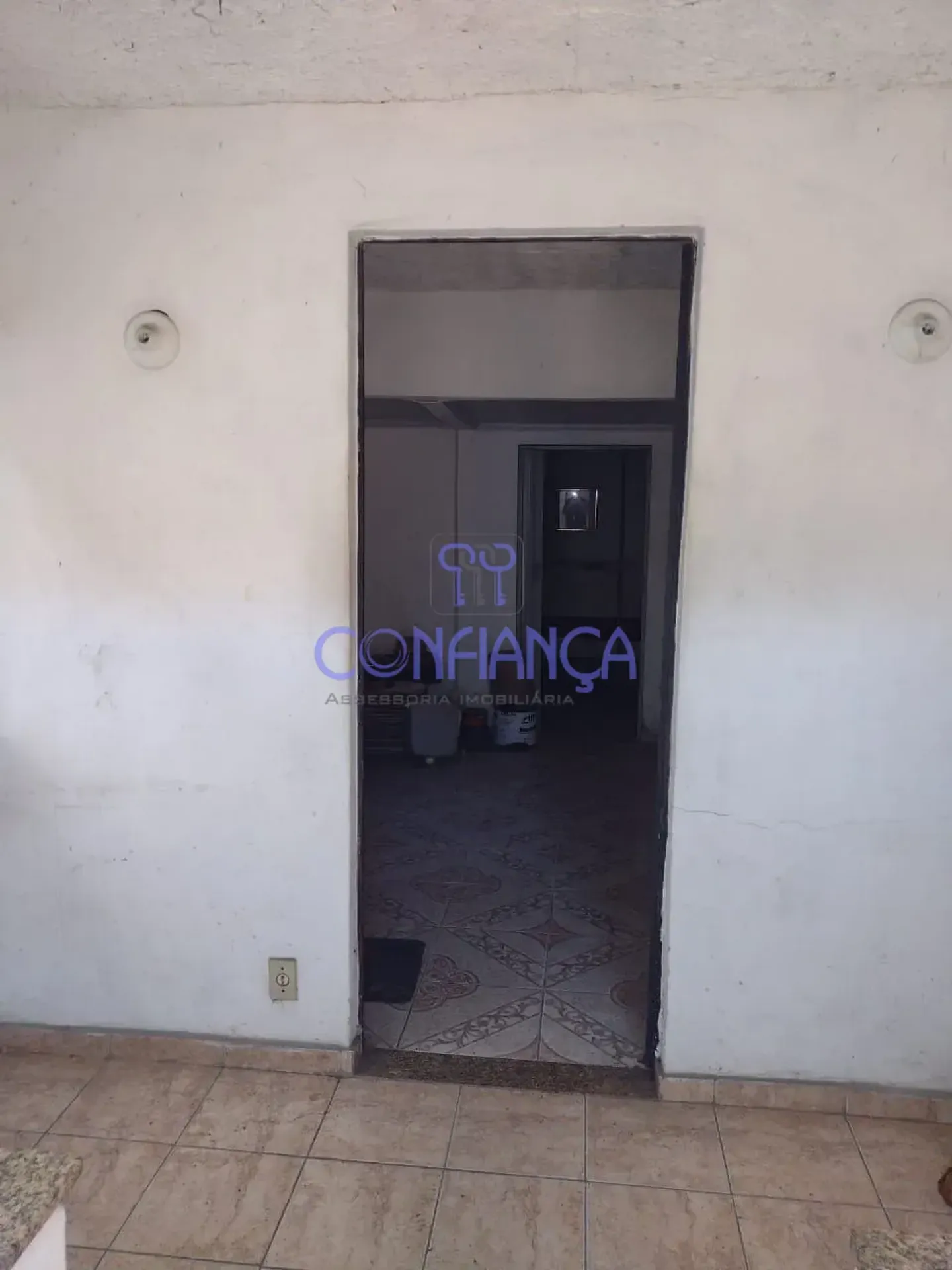 Casa mobiliada com cozinha e fogão a gás — photo 25