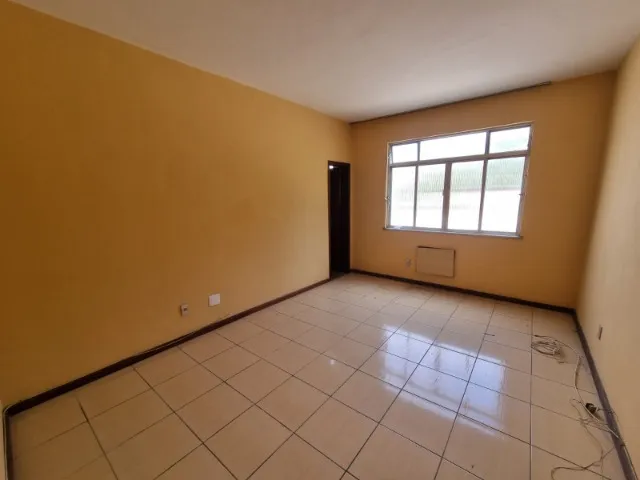 2-bedroom apartment with a mountain view — photo 5