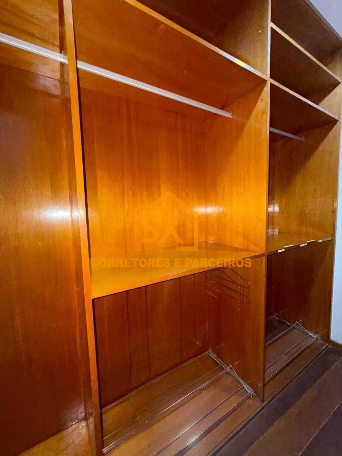 Apartment with 4 en-suite bedrooms and 210 m² gas kitchen — photo 6