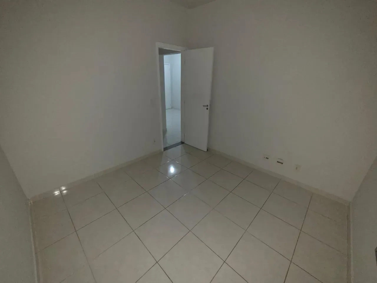 1-bedroom apartment with balcony and 1 parking space — photo 18