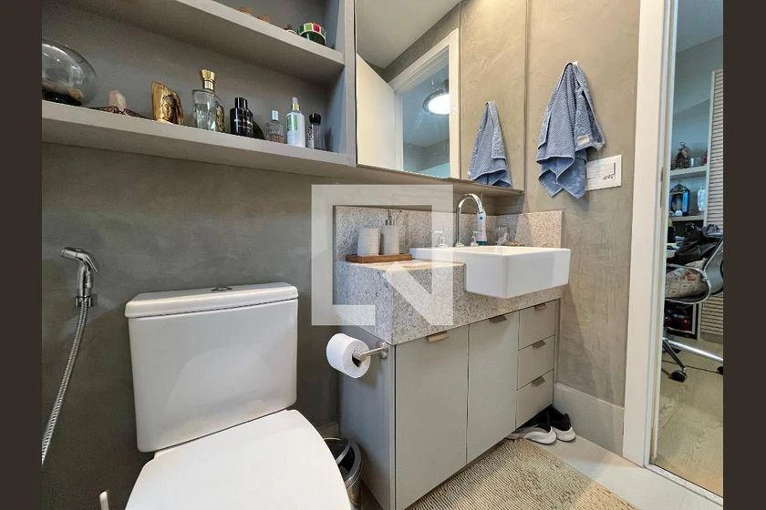 Water view in a 2-bedroom apartment, 70 m² — photo 37