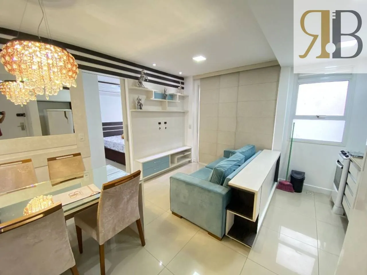 Furnished 1-bedroom apartment with an integrated kitchen — photo 6
