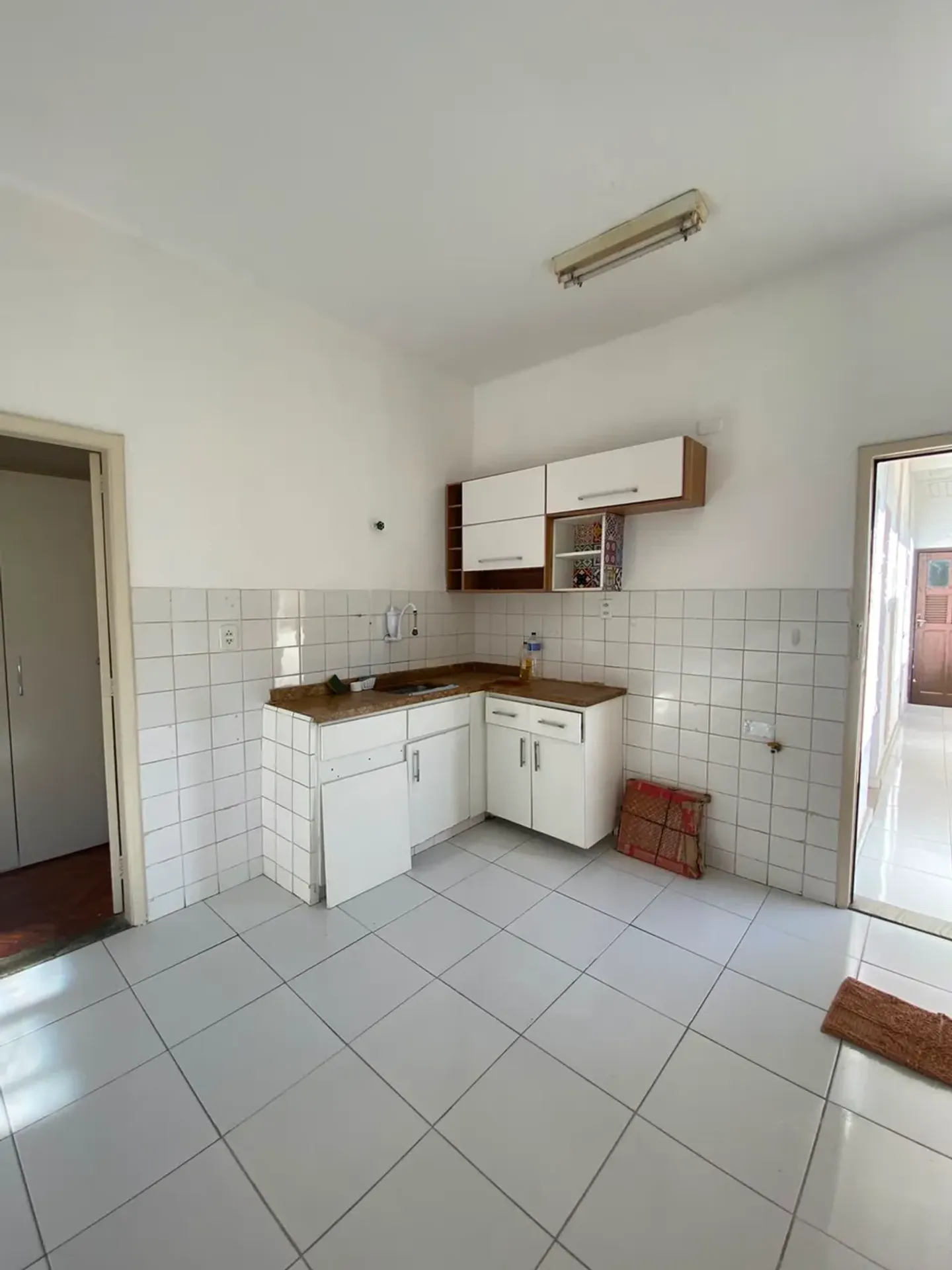 3-bedroom apartment with balcony, 137 m² — photo 18