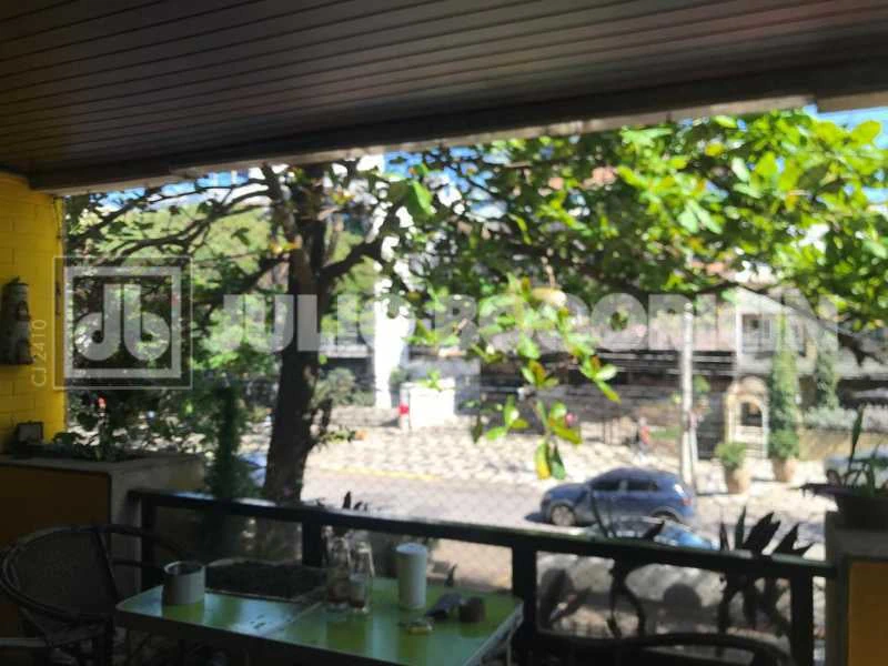 Furnished 167 m² apartment with 3 bedrooms and balcony — photo 18