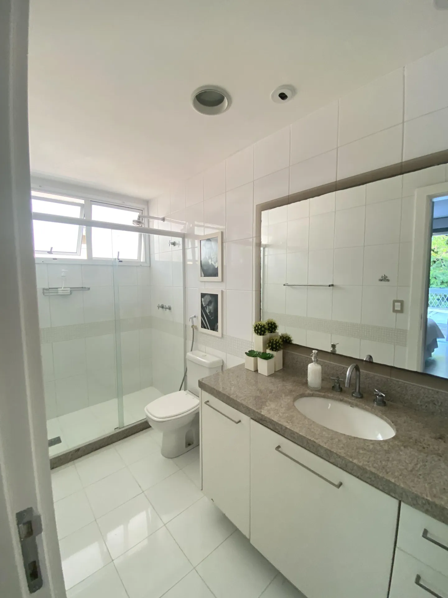 Casa de condomínio com 5 quartos e 500 m² — photo 50