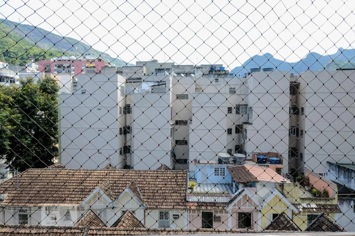 3-bedroom apartment with a mountain view — photo 49
