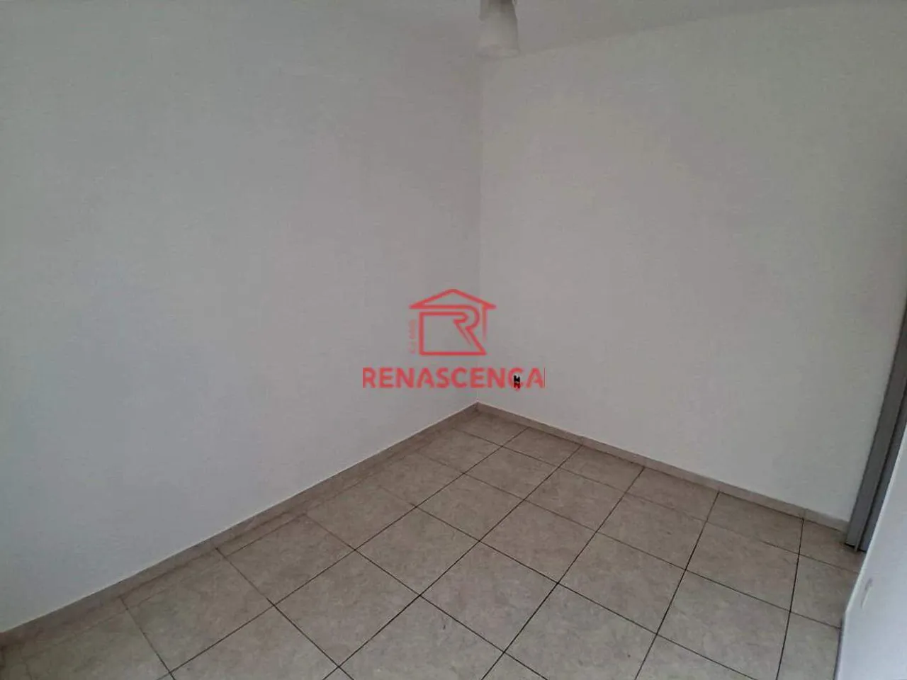Unfurnished 2-bedroom apartment with 1 bathroom — photo 11