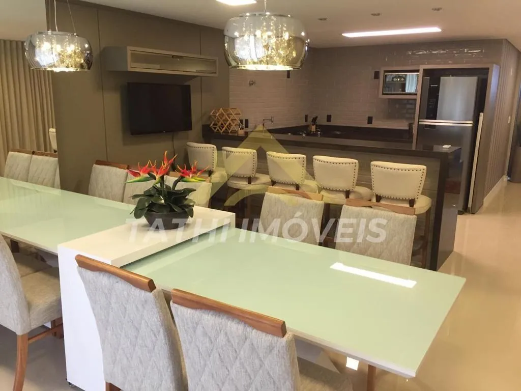 Посудомоечная машина и 3 спальни: квартира 232 м² — photo 49