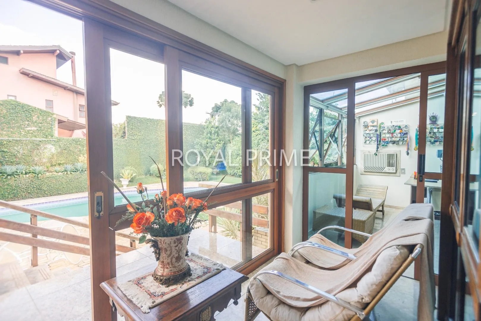 Furnished house in a gated community with 4 bedrooms and 5 baths — photo 34