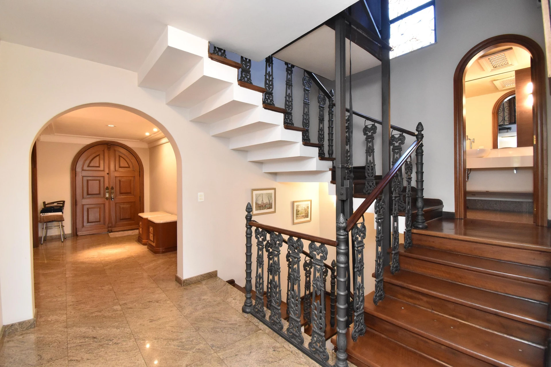 Casa mobiliada com 5 quartos e 3 suítes — photo 67