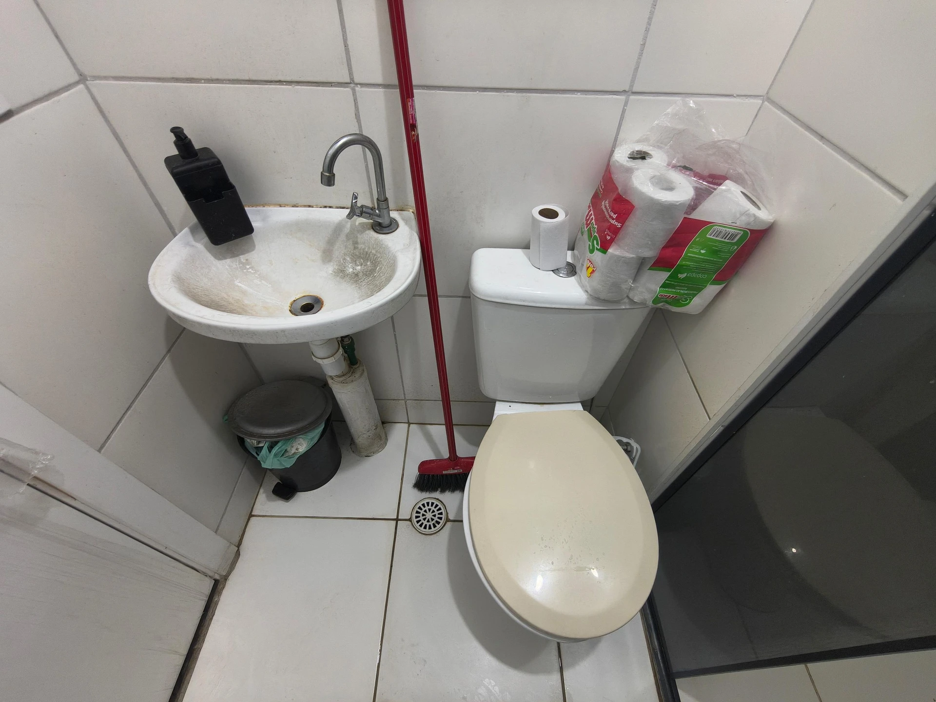 Орендована квартира з 2 кімнатами та 1 ванною — photo 16