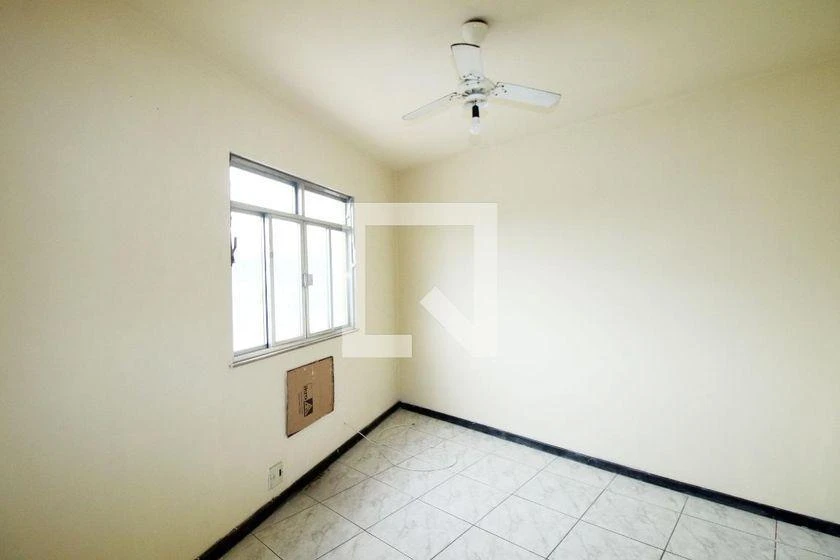 55 m² apartment with 3 bedrooms and 1 bathroom — photo 4