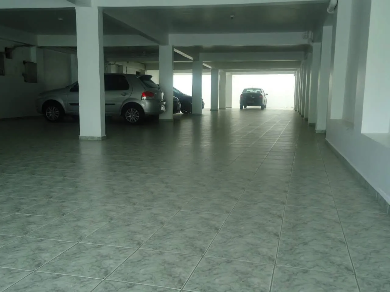 Furnished studio with 1 bedroom, 1 bathroom and parking — photo 14