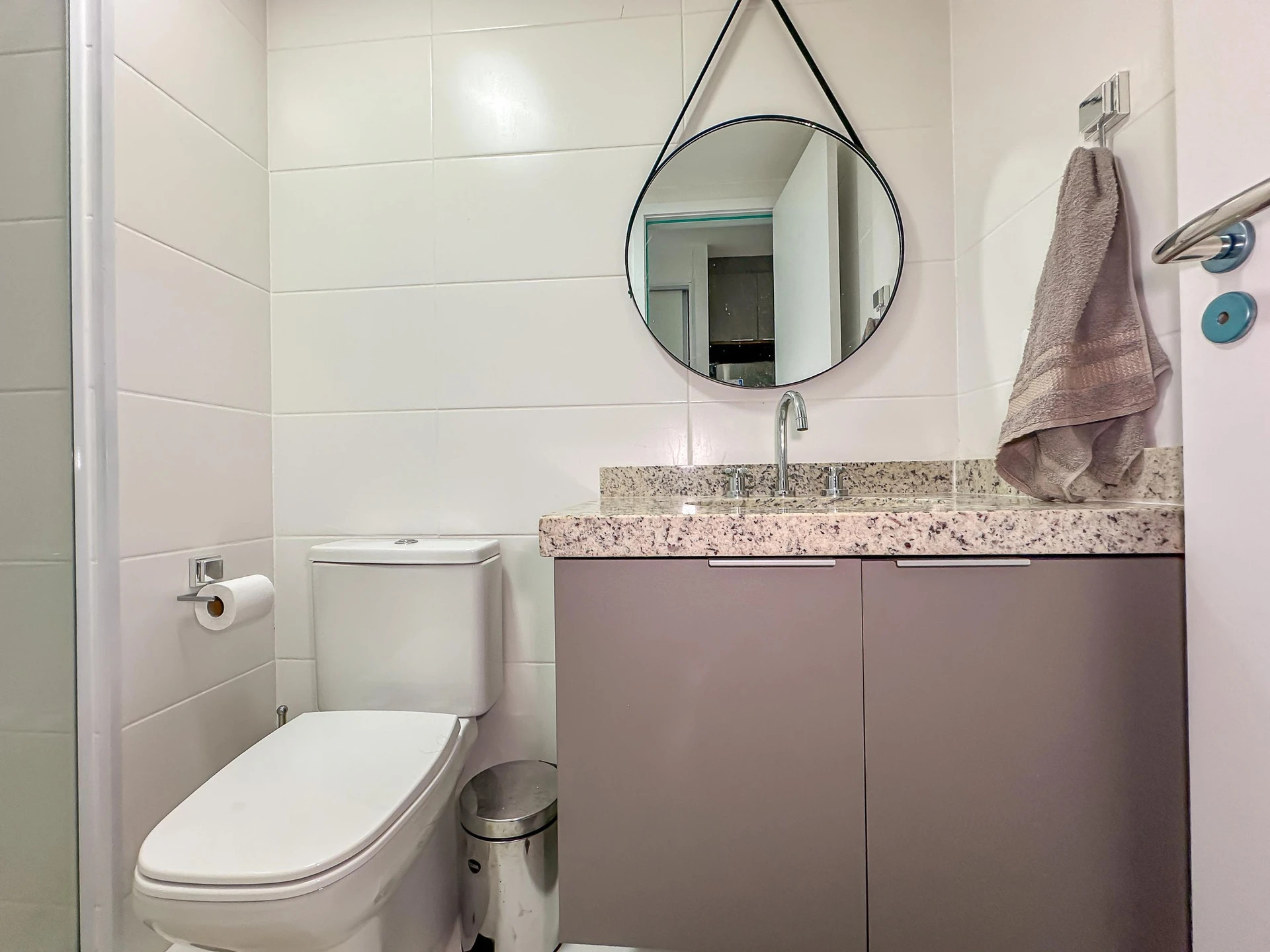 Furnished studio, 35 m², with a dishwasher — photo 51