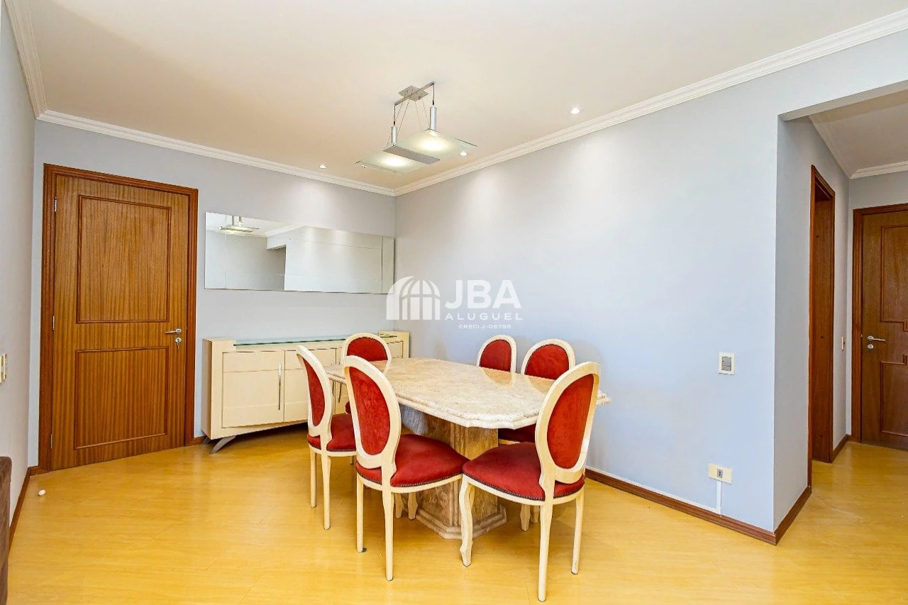 3-bedroom apartment with 1 en-suite and 1 parking spot — photo 2