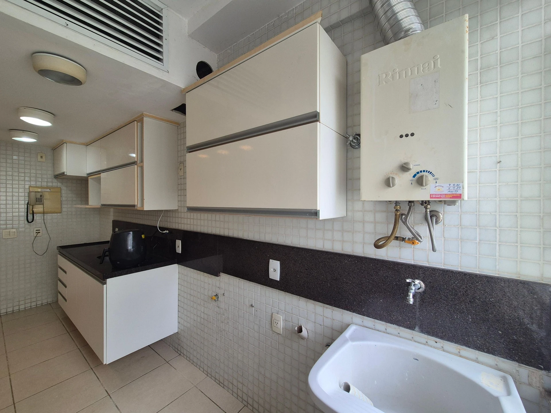 91 m² apartment with a home office and a mountain view — photo 42