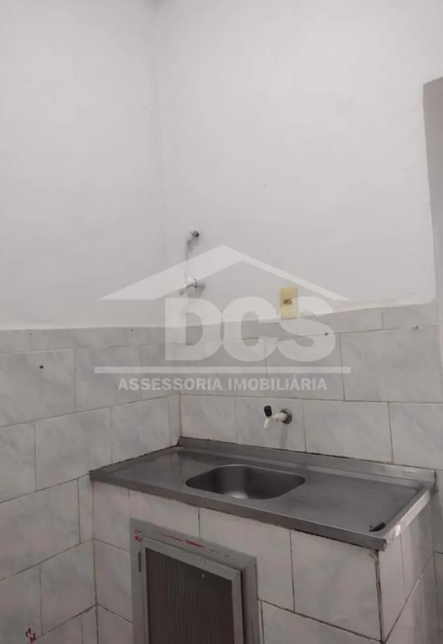Casa sem mobília com 1 quarto e cozinha separada — photo 11