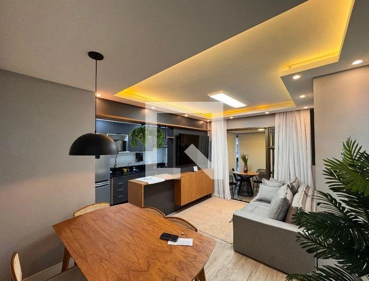 Furnished apartment, 65 m², with a glass-enclosed balcony