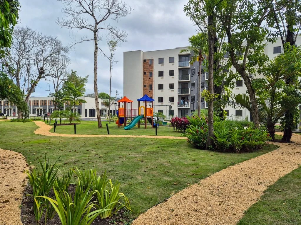 Furnished apartment with 2 bedrooms and mountain view — photo 14