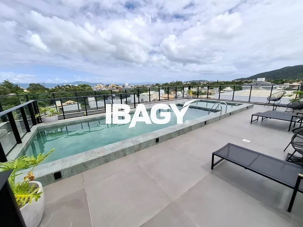 2-bedroom apartment with a private BBQ in Florianópolis — photo 31