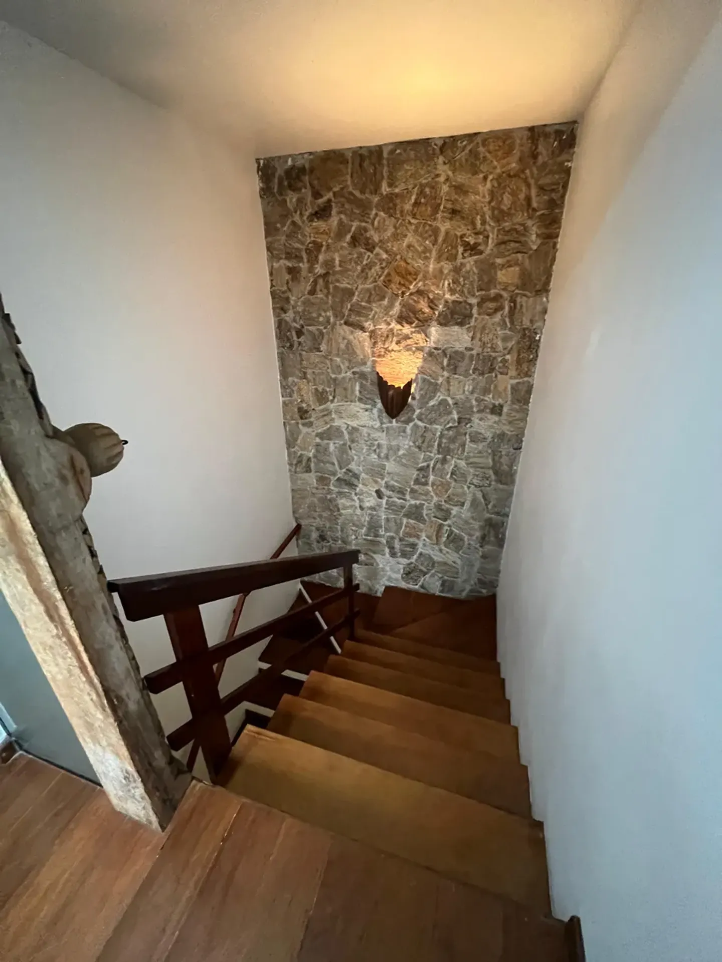 Duplex house with 4 en-suite bedrooms and balcony grill — photo 34