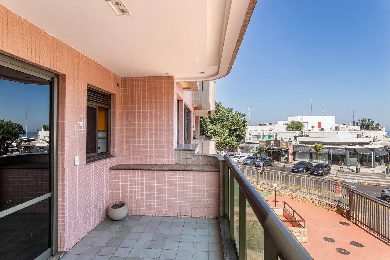 Apartamento com varanda envidraçada, Barra da Tijuca — photo 16