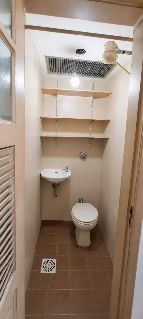 1-bedroom apartment with 2 bathrooms and a parking spot — photo 15