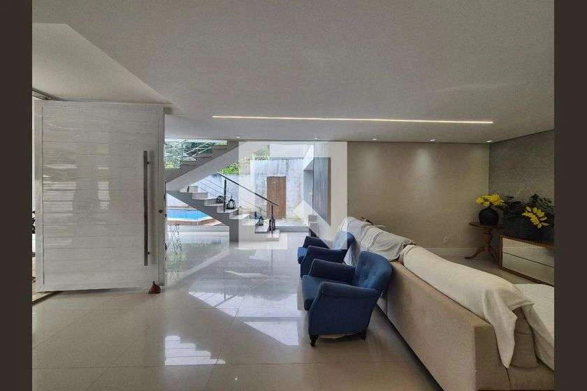 420 m² house with 4 en-suite bedrooms and private garden — photo 15