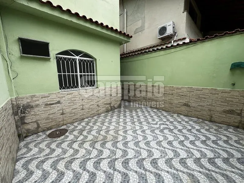 Сад и 2 спальни: дом 274 м² — photo 27