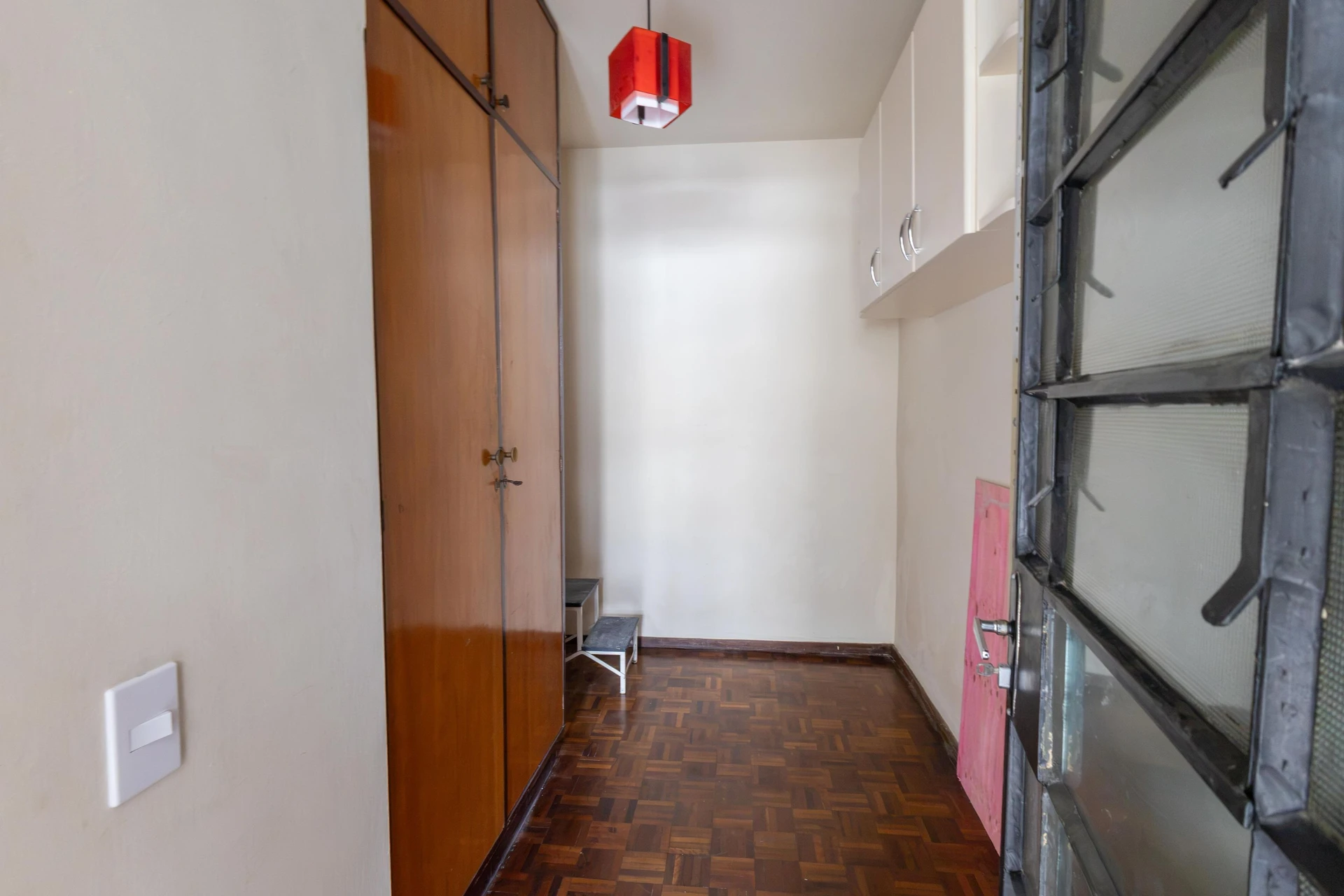 Furnished apartment, 283 m², with a glass-enclosed balcony — photo 62