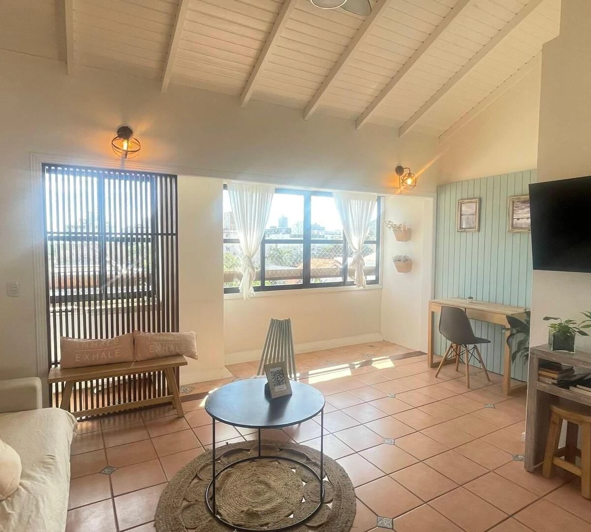 Departamento con balcón gourmet en Florianópolis
