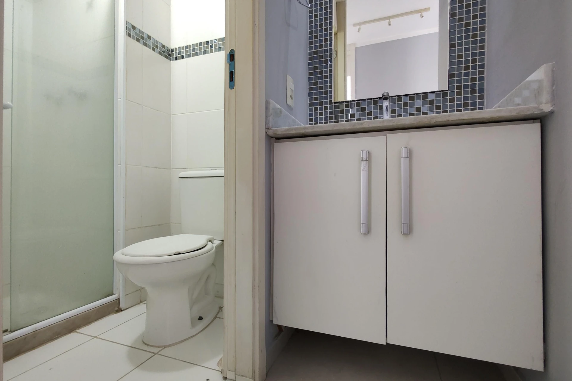 Квартира в оренду з 2 спальнями, 1 ванною та 1 місцем — photo 34