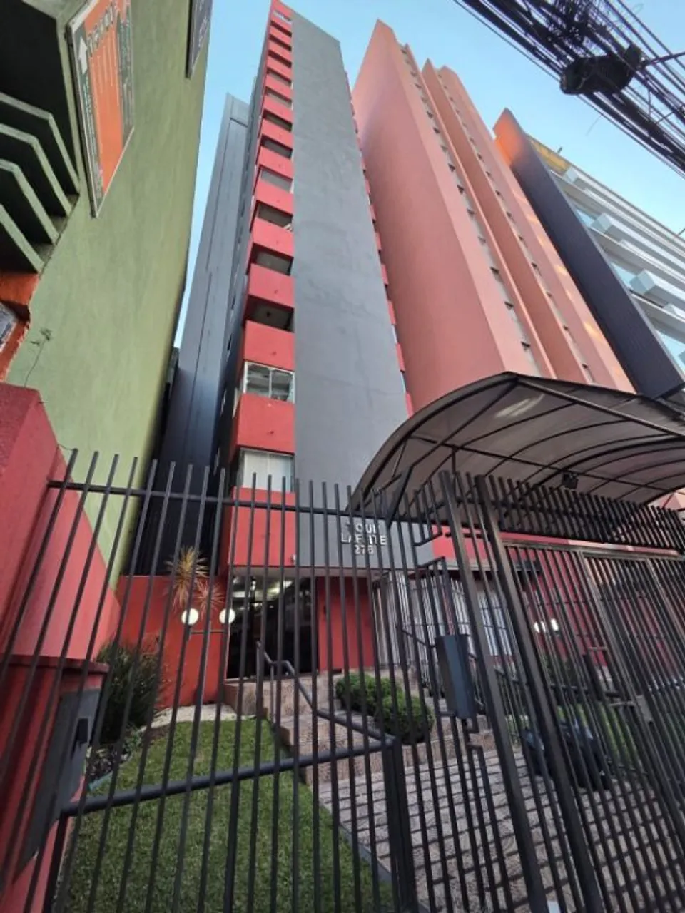 Apartamento de 30 m² com 1 dormitório e sacada — photo 2