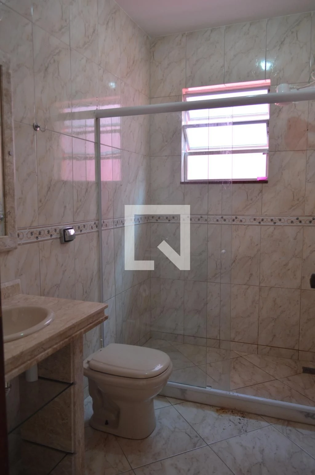 Unfurnished house with 2 bedrooms and private garden — photo 4