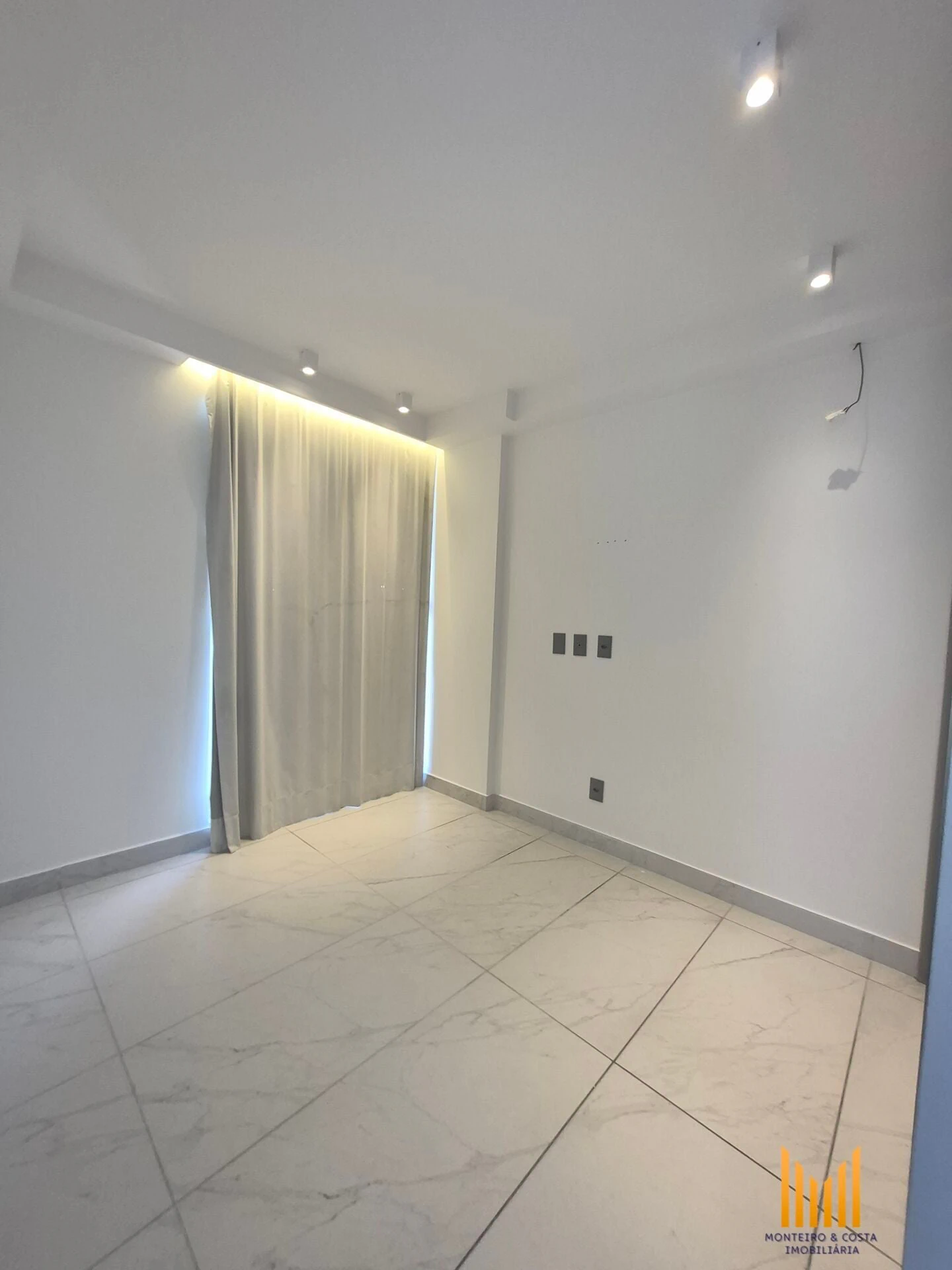 Apartment, 55 m², with a water view — photo 12