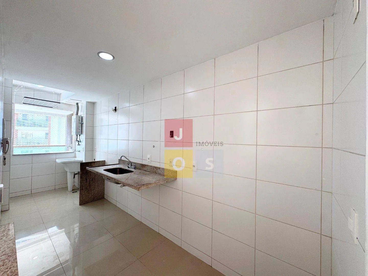 2-bedroom apartment with 2 bathrooms, 72 m² — photo 13