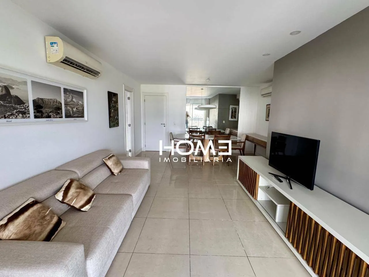 Home office in a 3-bedroom apartment, 155 m² — photo 20