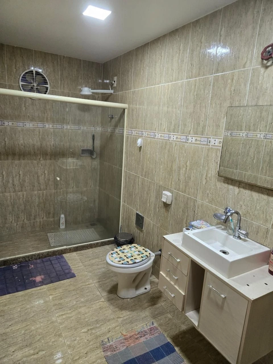 Furnished house with 5 bedrooms, private yard — photo 3