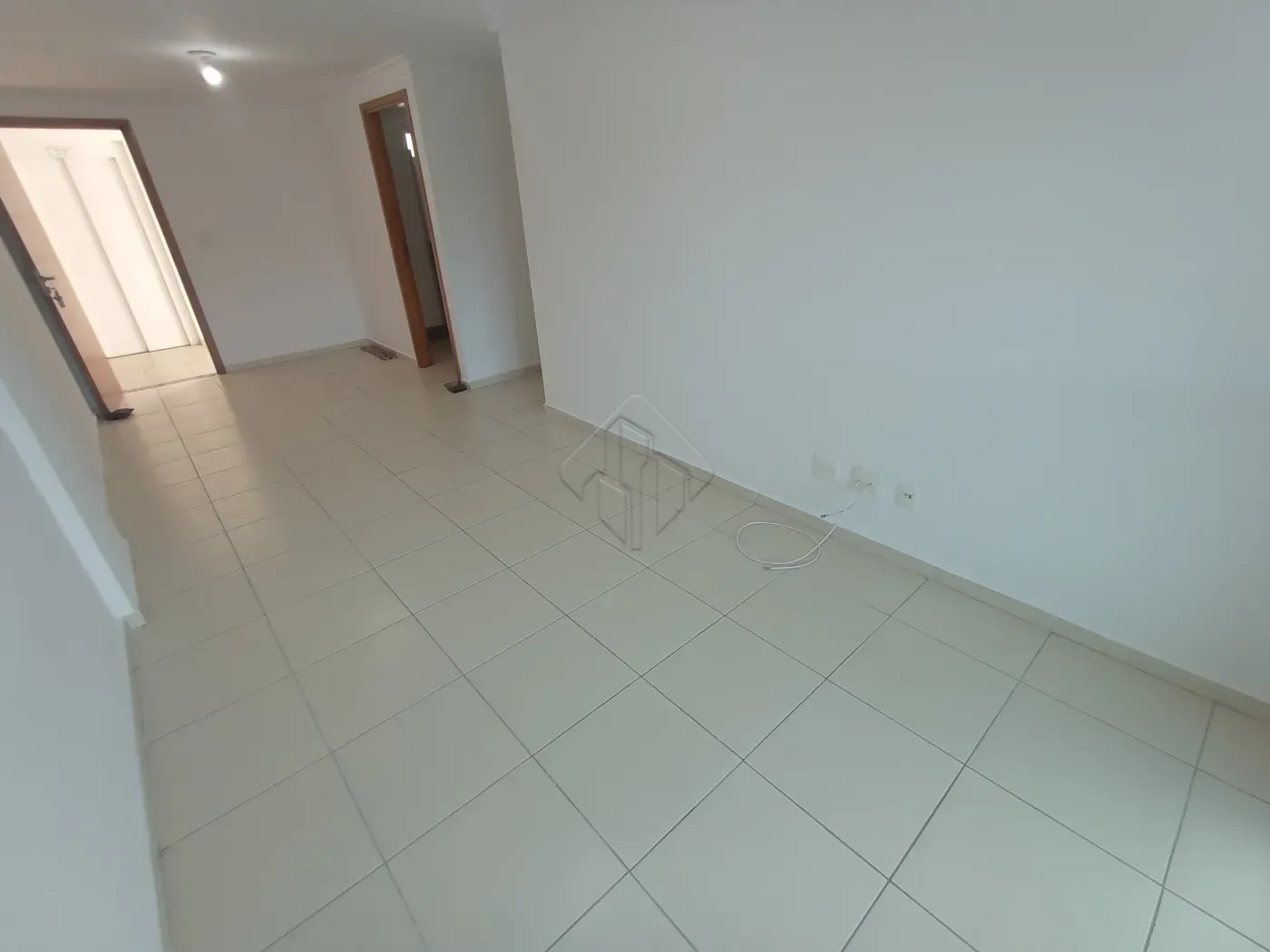 Balcony with a grill in a 2-bedroom apartment, 66 m² — photo 14